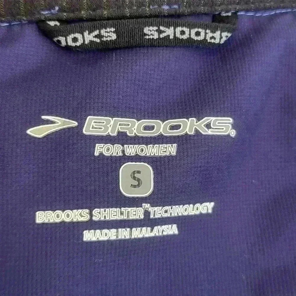 Brooks Jacket Womens Size Small Blue Athletic Lightweight Full Zip Running - Picture 7 of 12